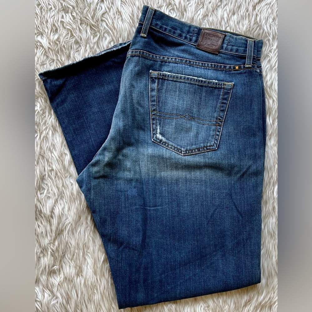 Lucky Brand Jeans - New Relaxed Bootleg - Size 40